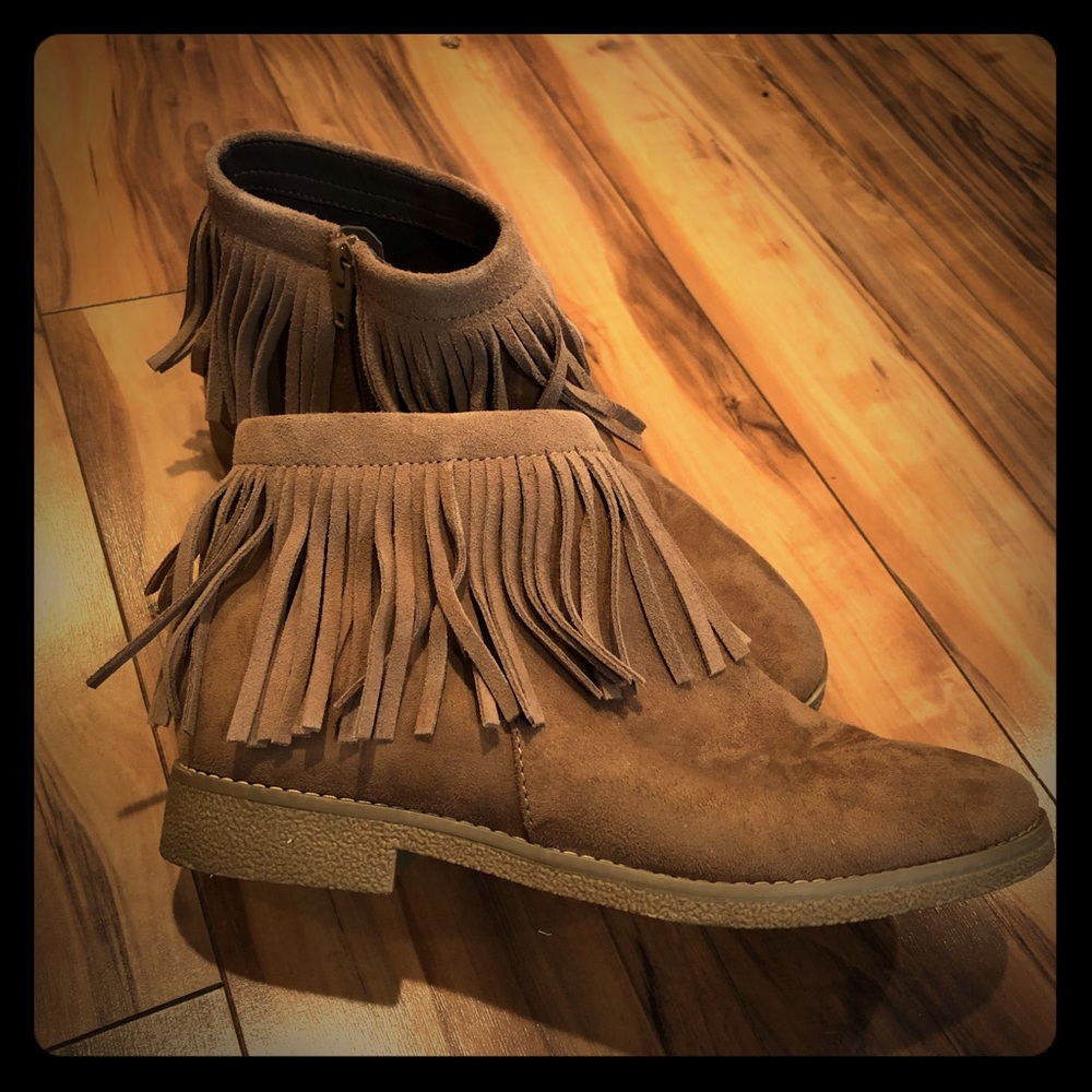 Moccasin booties